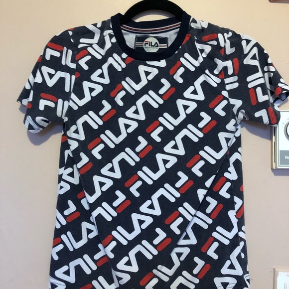 Fila shirt - Picture 1 of 2
